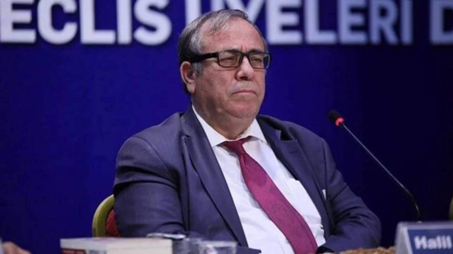 Eski Sağlık Bakanı hayatını kaybetti